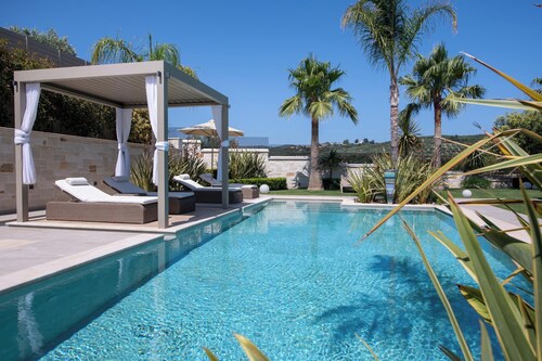 Calluna Villa: Sports and Leisure Living by etouri