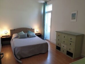 4 chambres, fer et planche Ă repasser, lit parapluie, Wi-Fi gratuit