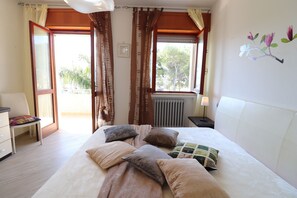 Casa, 2 camere da letto, balcone, vista giardino | 3 camere