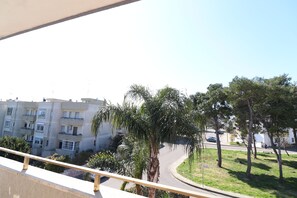 Casa, 2 camere da letto, balcone, vista giardino | Balcone