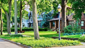 Apartment, 3 Bedrooms, Balcony, Garden View | Exterior