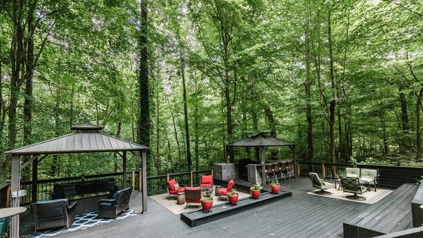 Exterior - 24 Riverview Dr (Greenville)