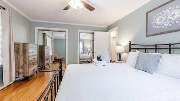 Rumah (103 Kathryan Ct.) | Eksterior