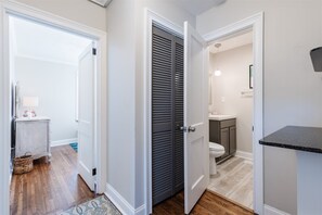 Exterior - Brookview Cir, 9 (Greenville)