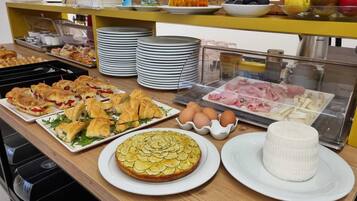 Tägliches inbegriffenes Frühstücksbuffet
