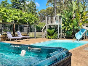 Pool - Alfie's Place - A period classic in central location (NULKABA)