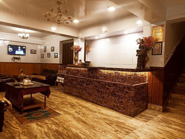 Reception - Make Holiday Hotel Snow Lion (Gangtok)