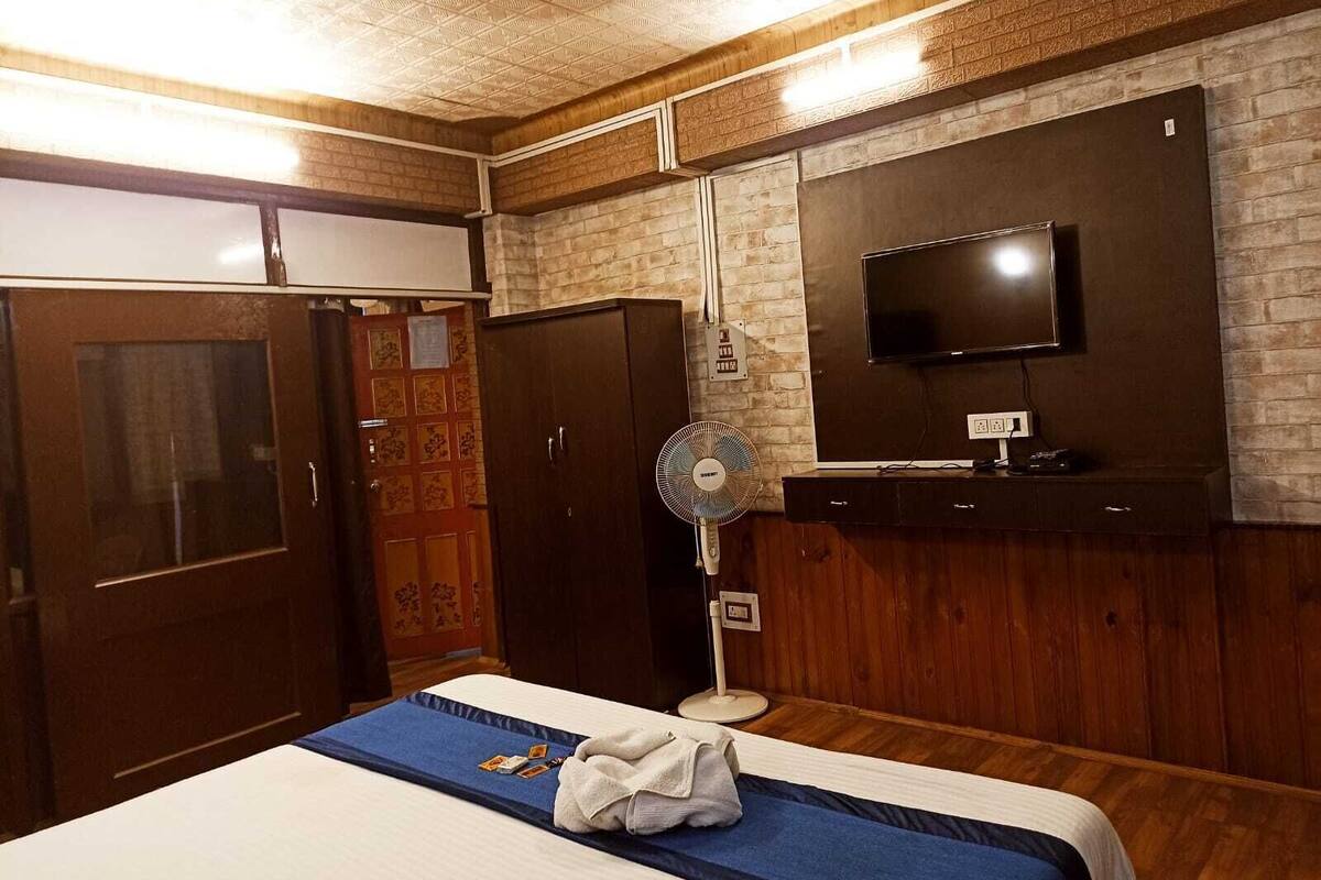 Twin Room | Free WiFi