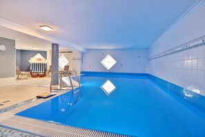 Piscine couverte