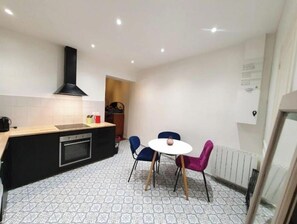Dining - Home Sweet Home Marc Seguin (Paris)