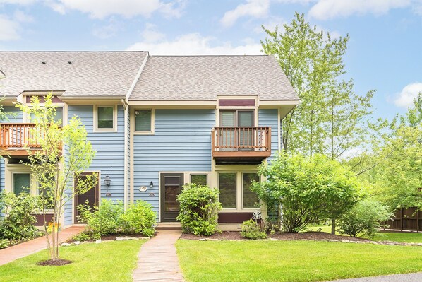 開放式客房 (3 Bedrooms) | 住宿正面