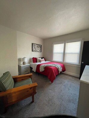 1 Schlafzimmer, kostenloses WLAN, Bettwäsche