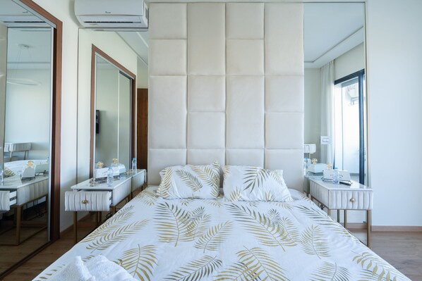 1 dormitorio, tabla de planchar con plancha, cuna de viaje y wifi gratis