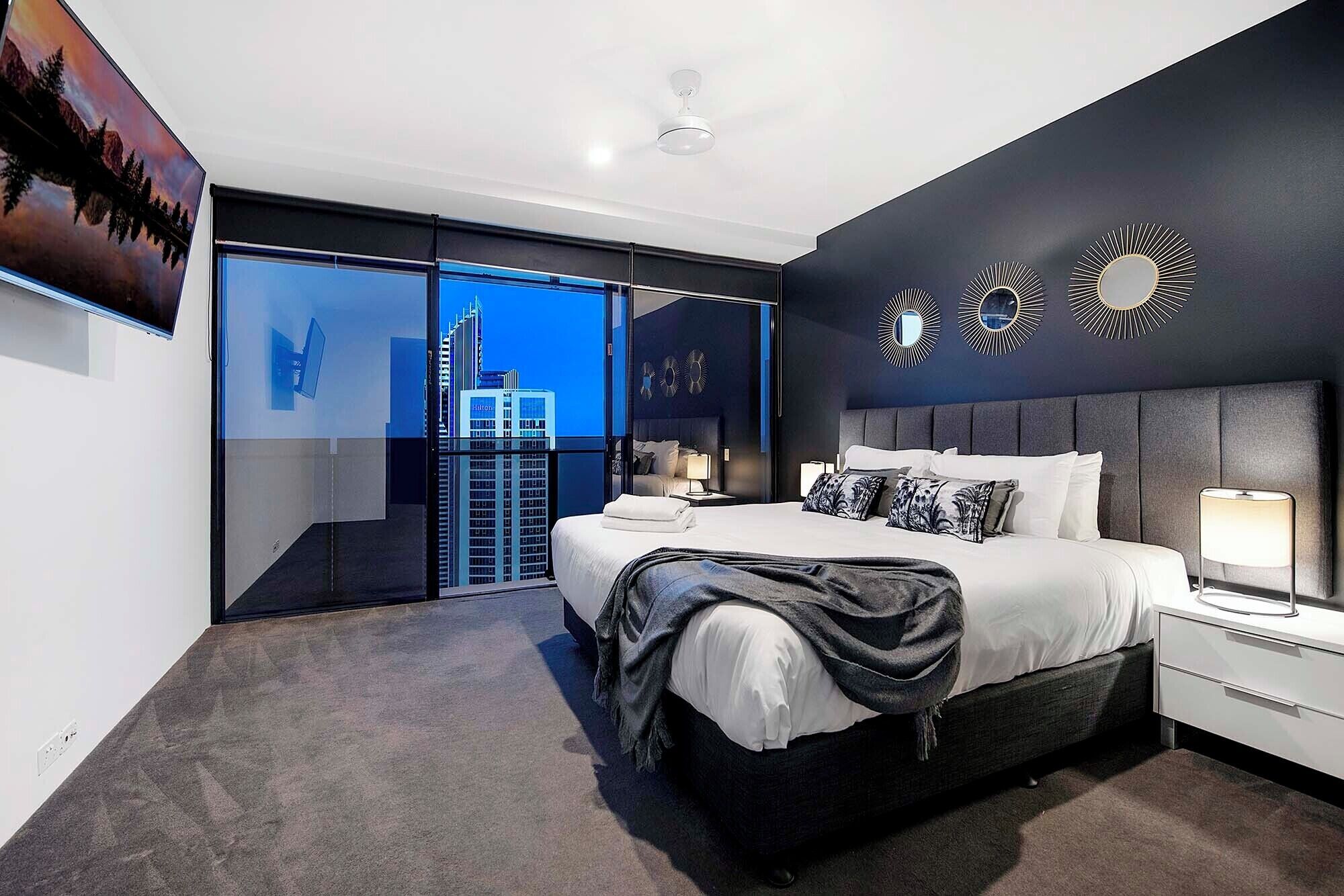 3 Bedroom 2 Bathroom Ocean Spa - High Floor Apartment