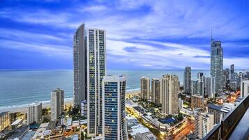 Appartement, 3 chambres, 2 salles de bains, vue océan | Vue depuis le balcon