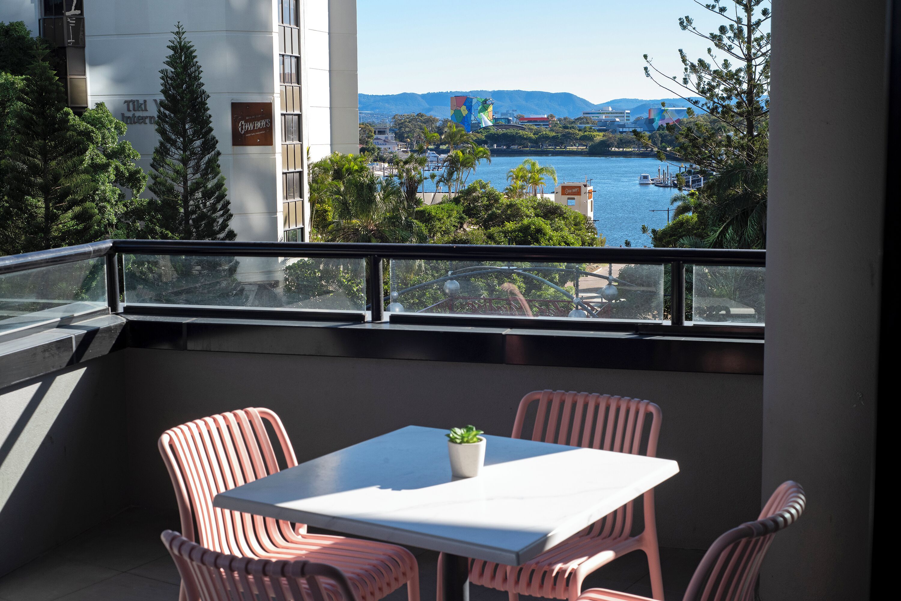 3 Bedroom 2 Bathroom Spa - Low Floor Apartment | Balcony