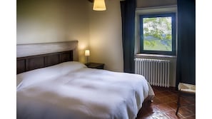 1 chambre, fer et planche Ă repasser, Wi-Fi, draps fournis