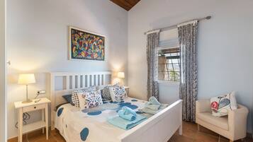 2 Schlafzimmer, BĂŒgeleisen/BĂŒgelbrett, kostenloses WLAN, BettwĂ€sche