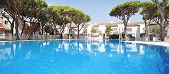 Apartment "La Jara" close to the Sea with Shared Pool & Wi-Fi