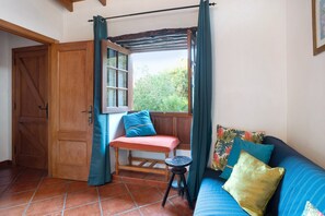 TV - Vacation Home 'El Nogal' with Sea View, Private Terrace and Wi-Fi (San Juan de la Rambla)