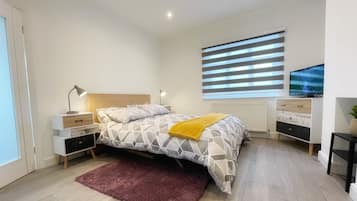 2 soverom, strykejern/-brett, reiseseng for barn og wi-fi