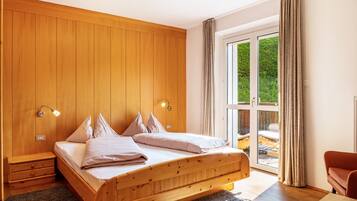 2 bedrooms, free WiFi, bed sheets