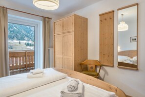 3 habitaciones, wifi gratis y ropa de cama 