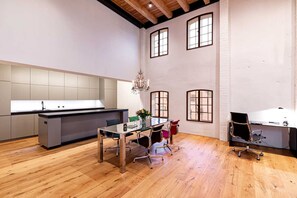 Loft Deluxe, 1 chambre | Cuisine privée