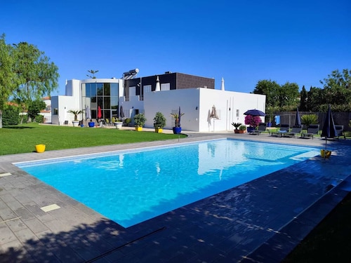 PRIVATE VILLA WITH POOL IN THE ALGARVE AT OLHAO NEAR FARO
