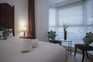 Comfort Apartment | 1 bedroom, iron/ironing board, free WiFi, bed sheets - Langland Road - 1 Bedroom - Mumbles (Swansea)