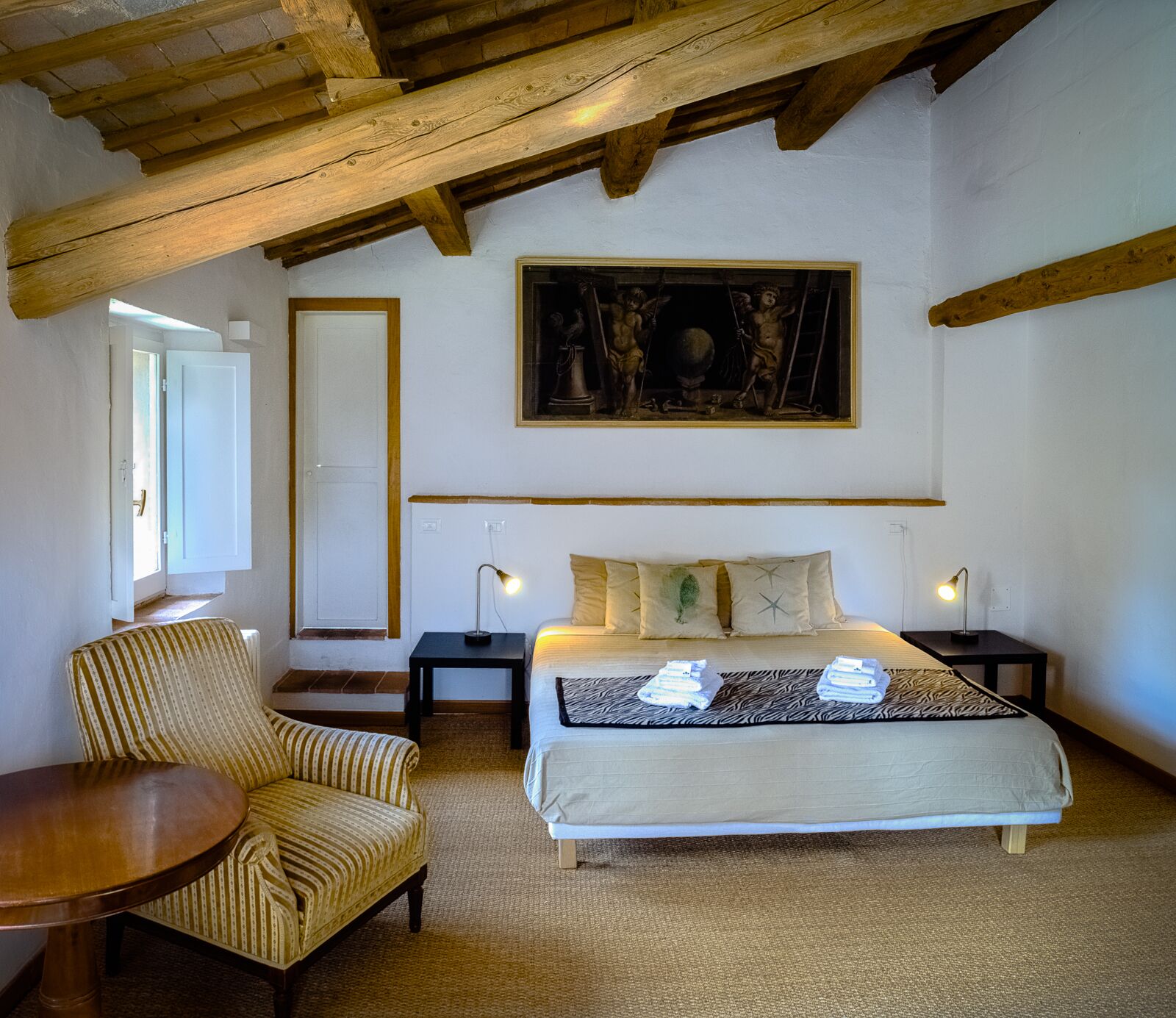 10 Schlafzimmer, Bügeleisen/Bügelbrett, Reisekinderbett