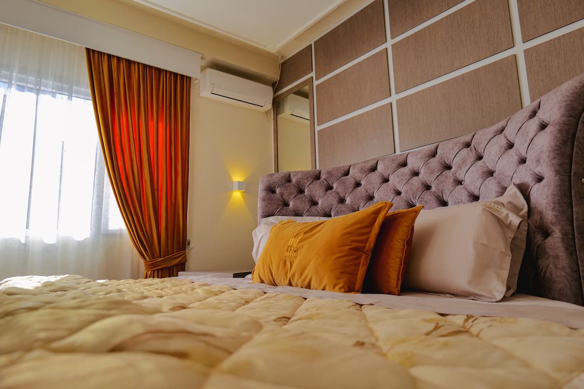 Triple Room | Down comforters, free WiFi, bed sheets