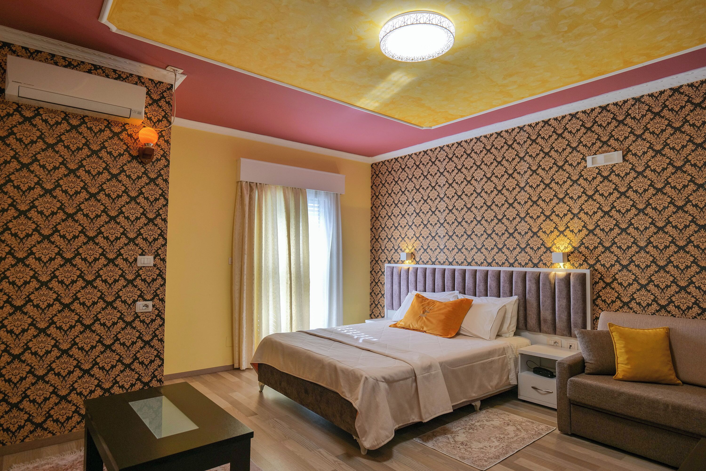 Superior Triple Room | Down comforters, desk, free WiFi, bed sheets