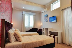 Down comforters, free WiFi, bed sheets