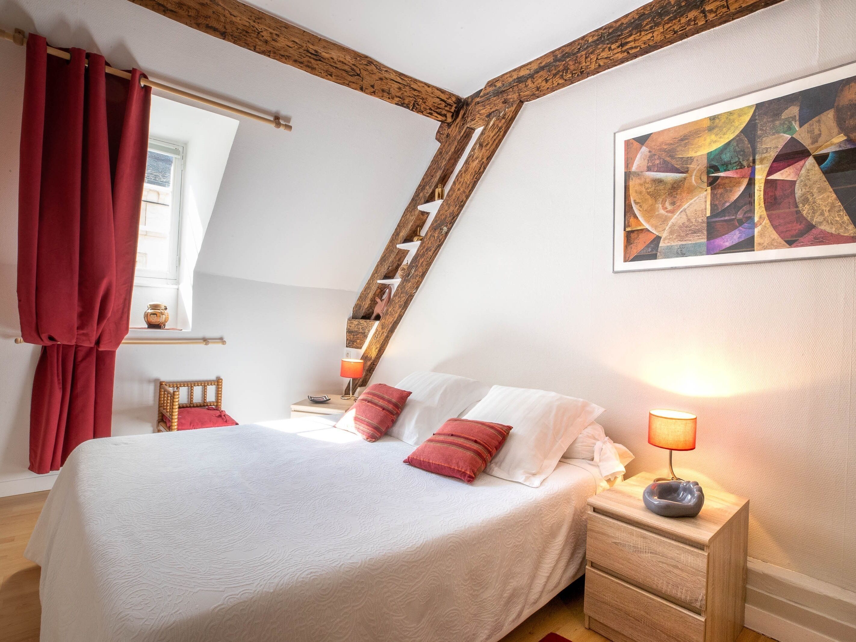 2 chambres, fer et planche à repasser, lit parapluie, Wi-Fi gratuit