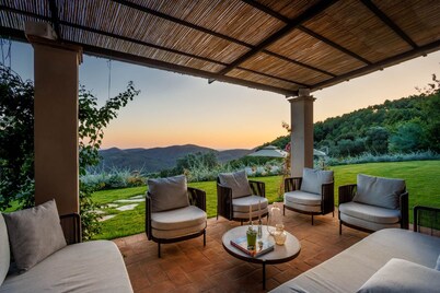 VILLA GIOMA-Charming rustic just restored with private panoramic infinity pool
