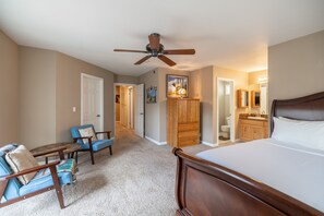 3 عدّة غرف نوم وواي فاي مجانًا وملاءات أسرّة