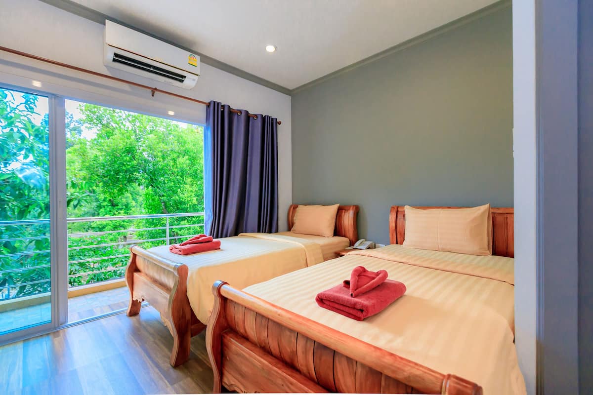 Standard Twin Room | Free WiFi