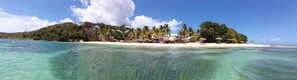 Sun-loungers - Anse des Rochers Lovely "Fruit passion" studio with sea view. (Saint Francois)