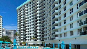 Pool - Oceanfront Luxury Escape | Modern 1-Bedroom Suite | Sleeps 6 (Hollywood)