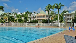 Outdoor pool - Anse des rochers, very pretty "Bamboo" studio 30 meters from the beach. (Saint Francois)