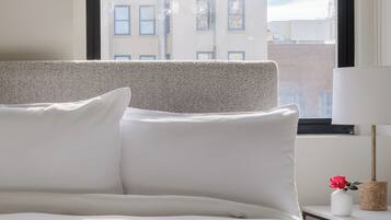 Departamento Deluxe, 3 habitaciones (Self Check-in with Virtual Front Desk) | Ropa de cama de alta calidad y decoración personalizada