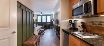 Premium Unit 3318 - Studio - Fraser Crossing/founders Pointe Condo