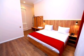 Standard Double Room, 1 King Bed, City View