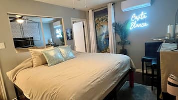 1 habitación, tabla de planchar con plancha, wifi gratis y ropa de cama