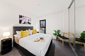 2 bedrooms, iron/ironing board, WiFi, bed sheets