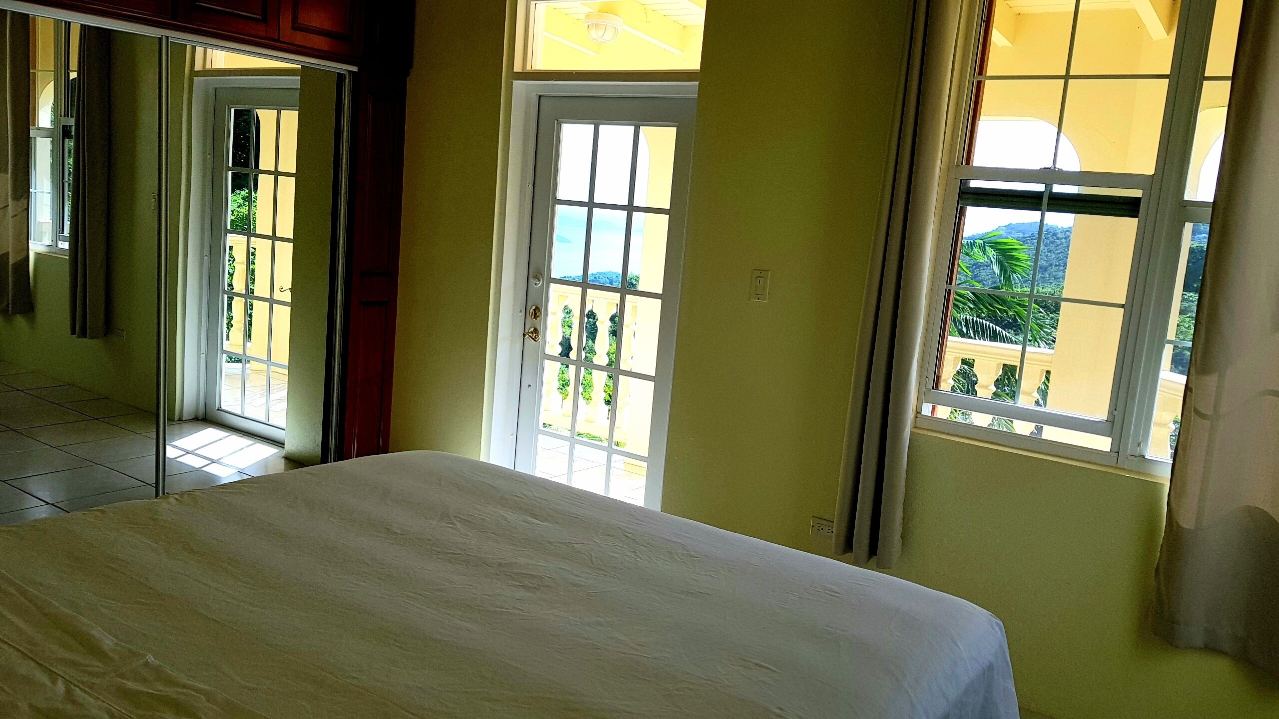 1 soverom, strykejern/-brett, wi-fi (inkludert) og sengetøy