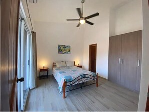 Deluxe-Apartment, 2 Schlafzimmer | 1 Schlafzimmer, kostenloses WLAN