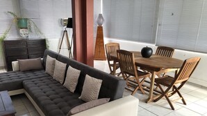 Uklassifisert bilde, 3 av 27, knapp