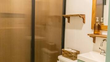 Shower, towels, soap, shampoo